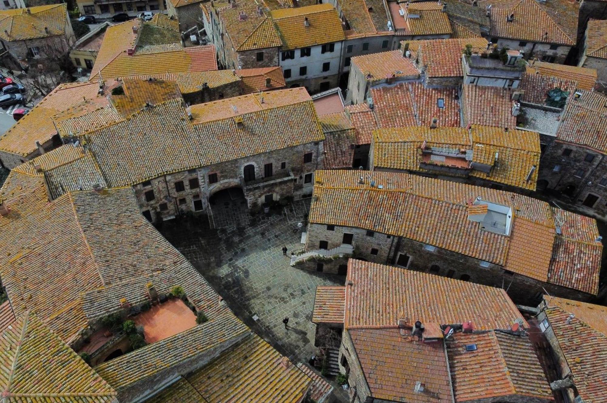 Casa Vacanze La Casa Di Nonna Libia Vicino Saturnia มอนเตเมราโน ภายนอก รูปภาพ