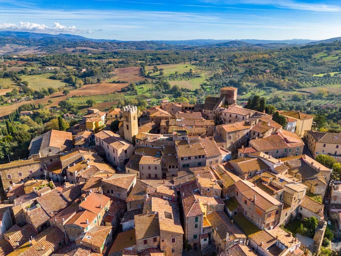 Casa Vacanze La Casa Di Nonna Libia Vicino Saturnia มอนเตเมราโน ภายนอก รูปภาพ